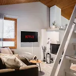 Lilla Koengaes, 2 Skipasses Ruka-pyhae Included, Skibus Doorstep