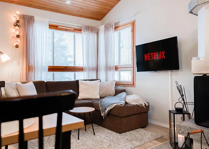 Lilla Köngäs, 2 Skipasses Ruka-pyhä Included, Skibus Doorstep Ruka